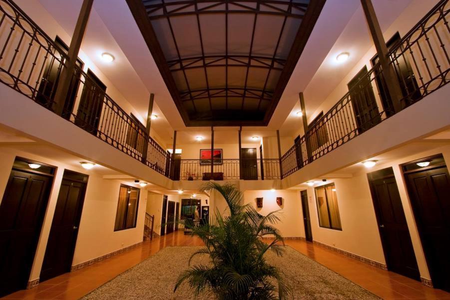 Hotel El Cerro Либерия Екстериор снимка