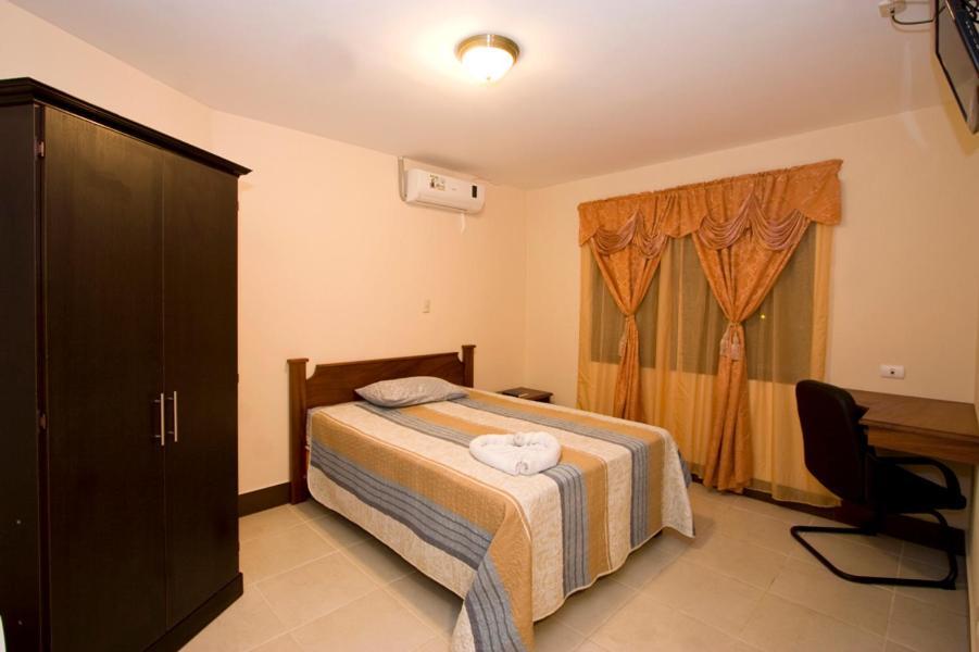 Hotel El Cerro Либерия Екстериор снимка
