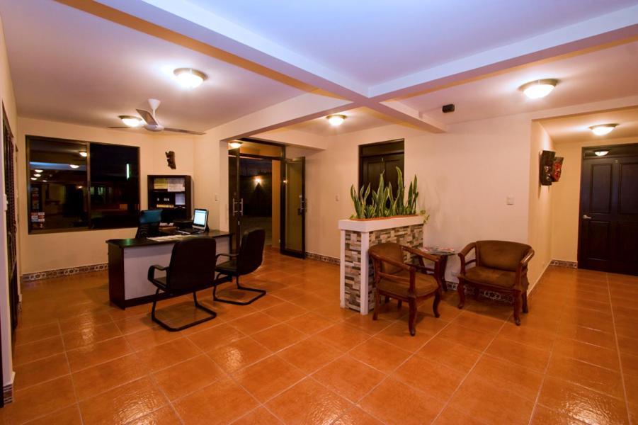 Hotel El Cerro Либерия Екстериор снимка