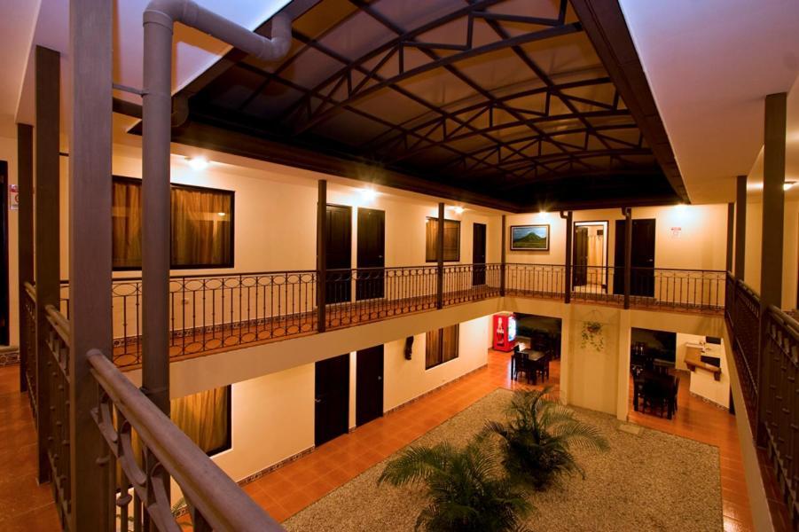 Hotel El Cerro Либерия Екстериор снимка